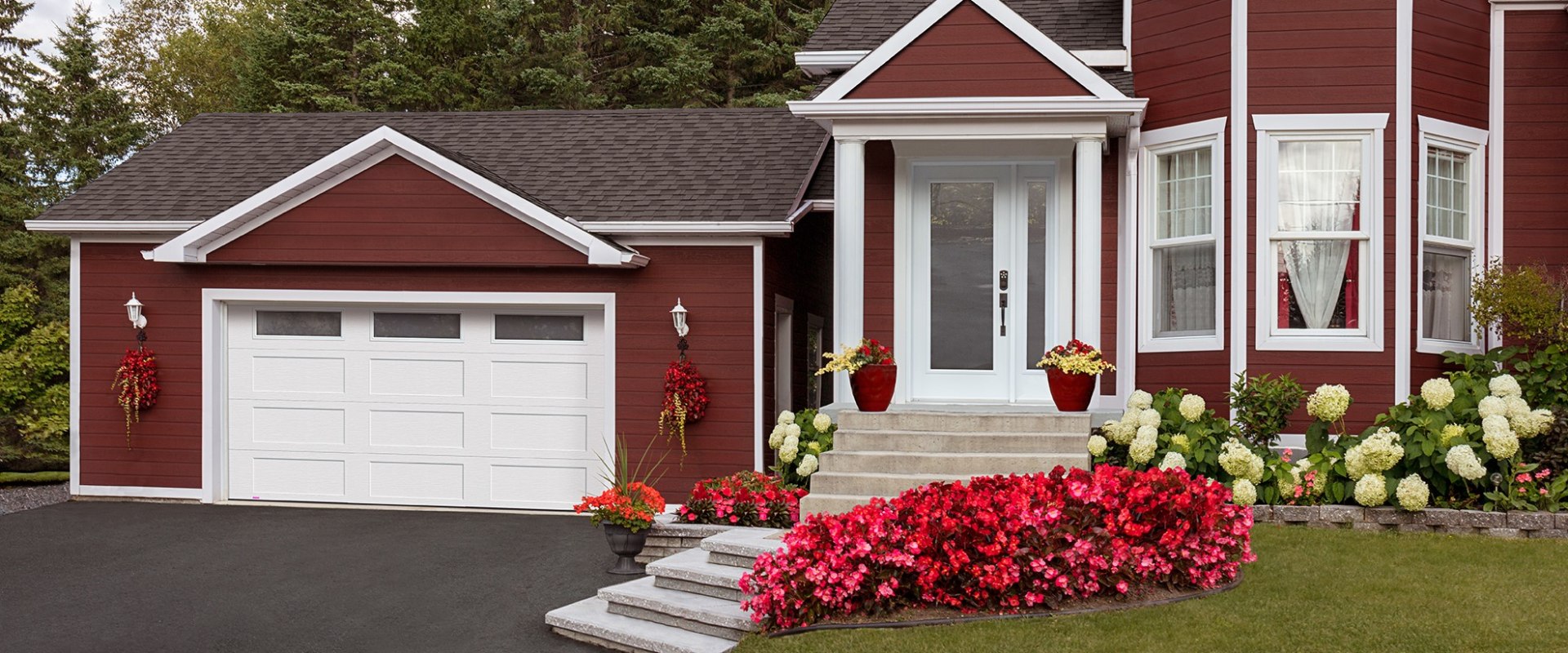 10 Landscaping Ideas to Boost Your Home's Curb Appeal