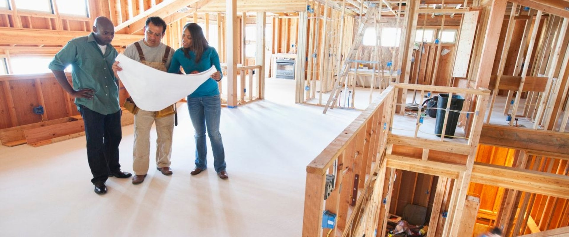 When to Hire a Contractor or Subcontractor for Your Home Remodeling and Renovation Project