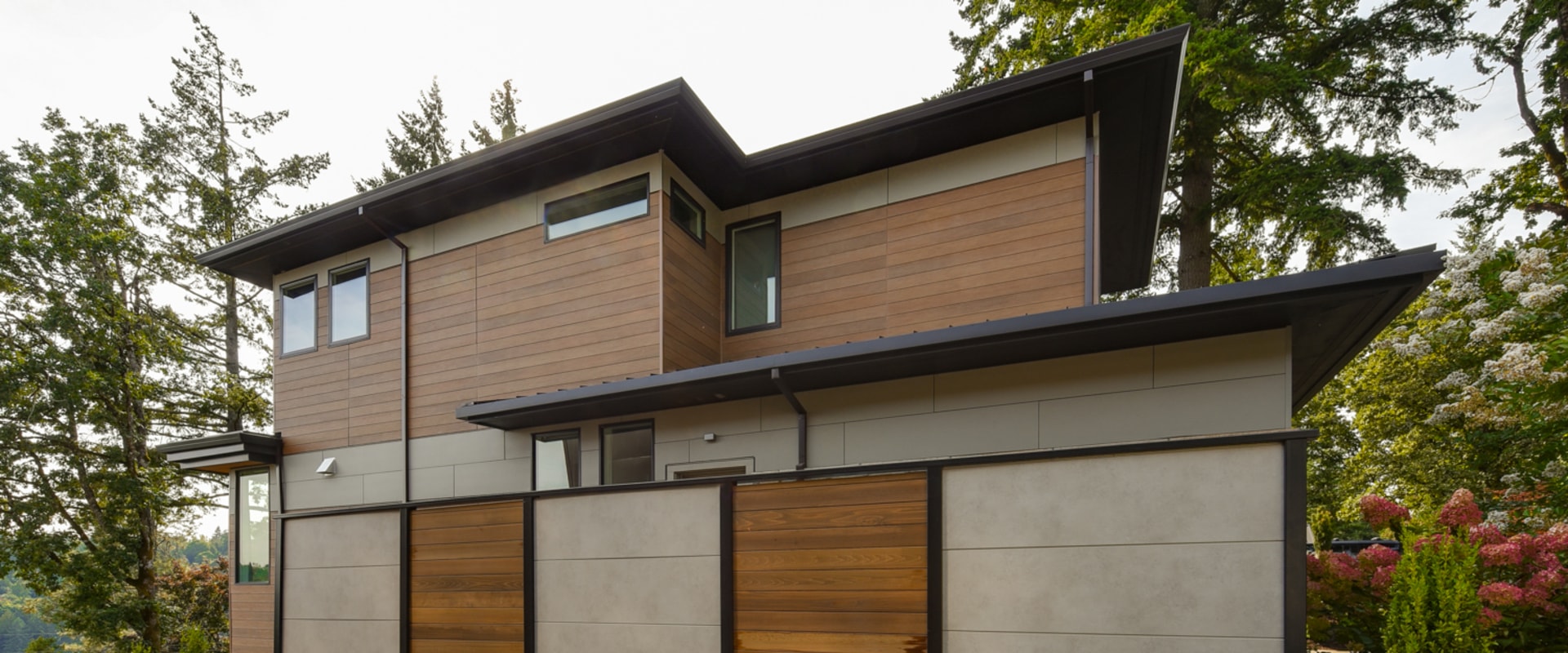 The Best Long-Lasting Roofing and Siding Options for Your Home